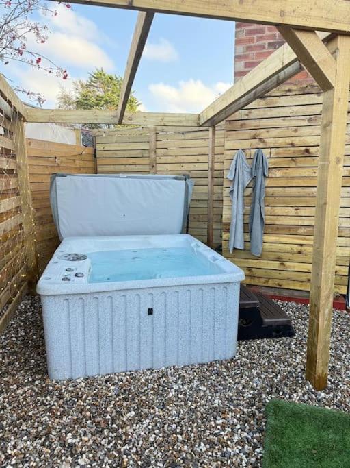 Ggs Holiday Let Poulton-le-Fylde Esterno foto